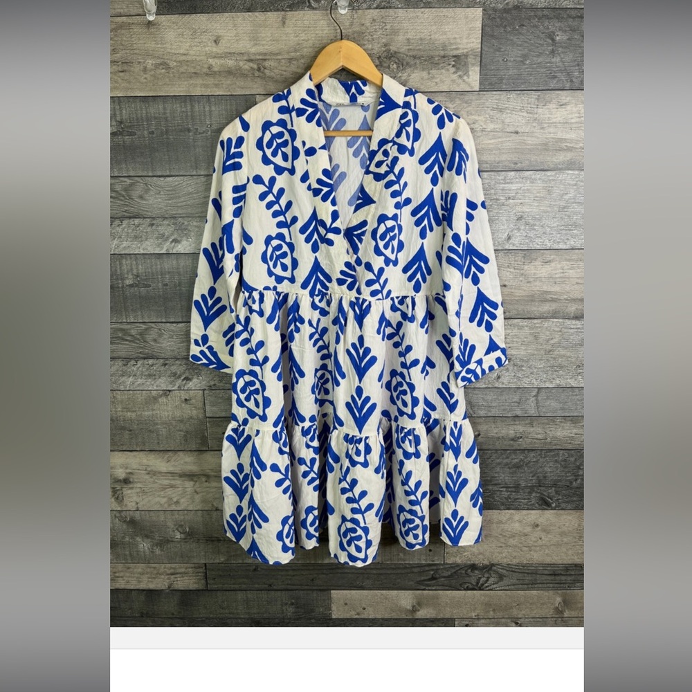 Zara Blue and White Floral Dress Medium